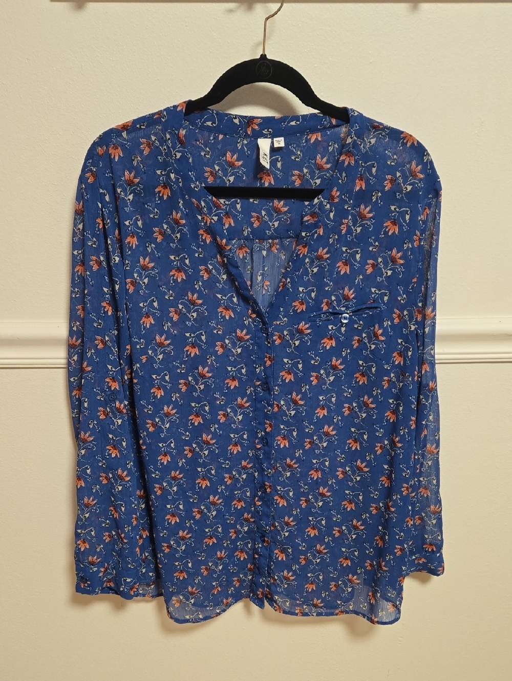 Kut from the Kloth Royal Blue Floral Button-Up Blouse